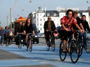 csúcsforgalom Koppenhága kerékpárútjain